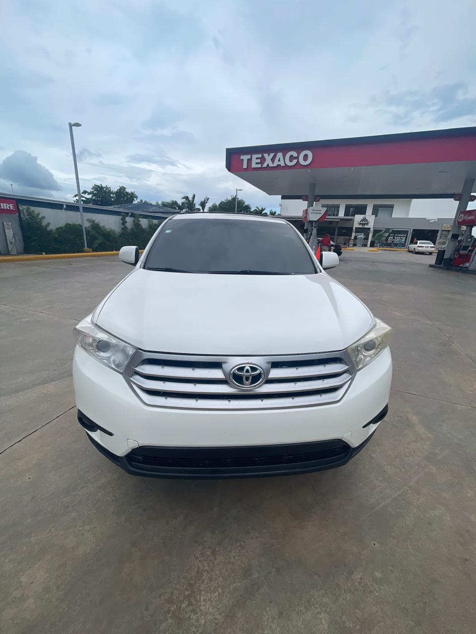 Toyota Highlander 2013